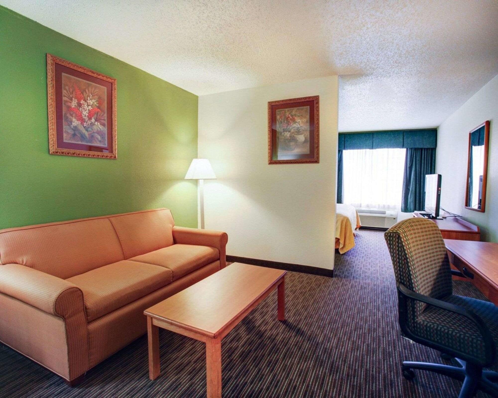 Quality Inn & Suites Airport Austin Dış mekan fotoğraf